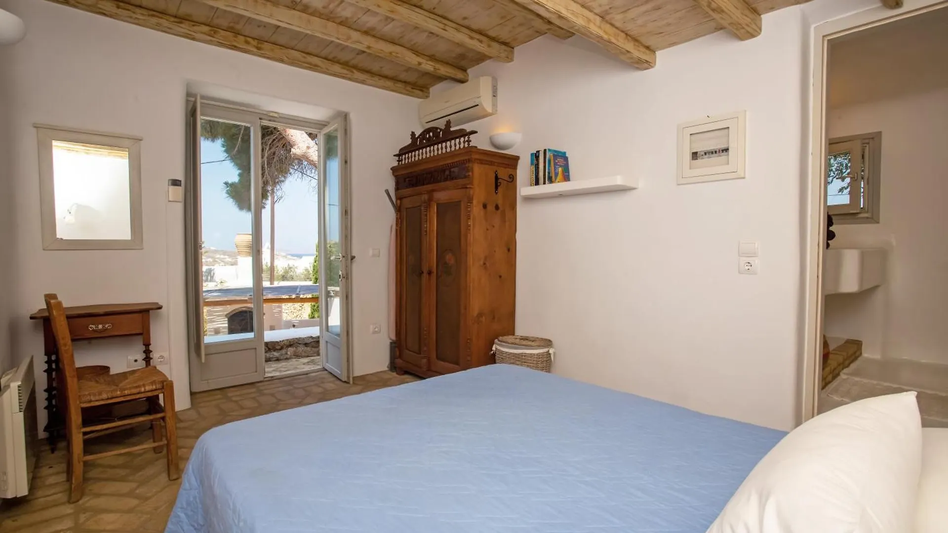 Villa Baroness In Mykonos Town 0*,